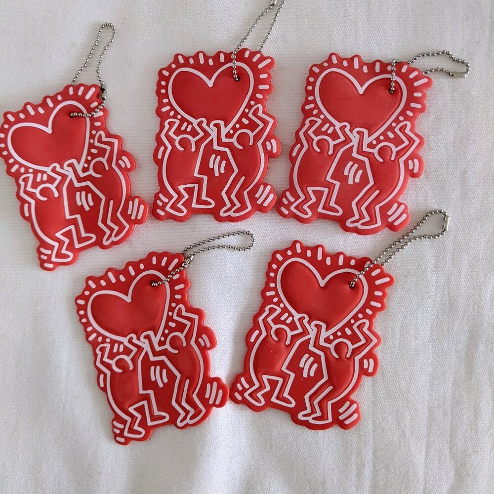 Bundle 5 Keith Haring x Lee Jeans Red Heart Keychains